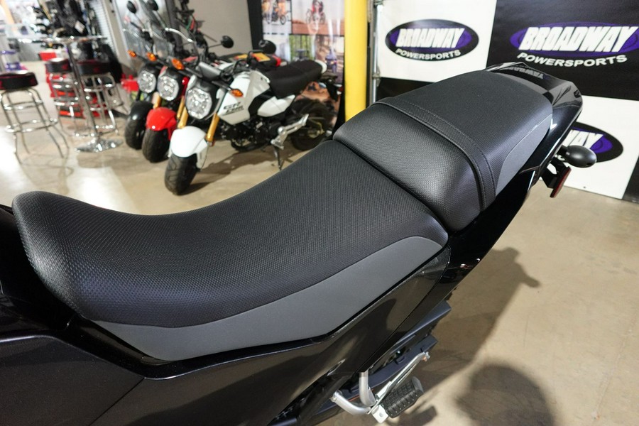 2026 Kawasaki KLE®500 ABS