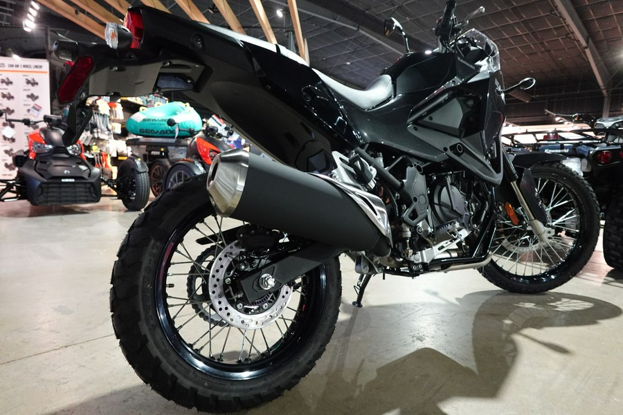 2026 Kawasaki KLE®500 ABS