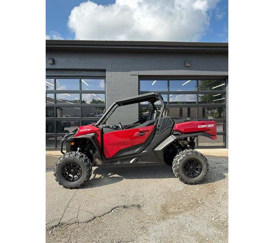 2026 Can-Am Commander XT 700