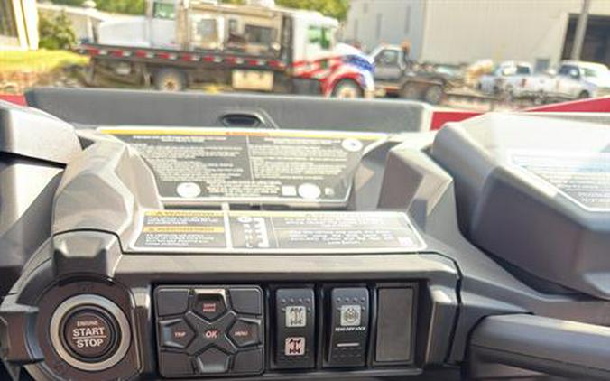 2026 Can-Am Commander XT 700
