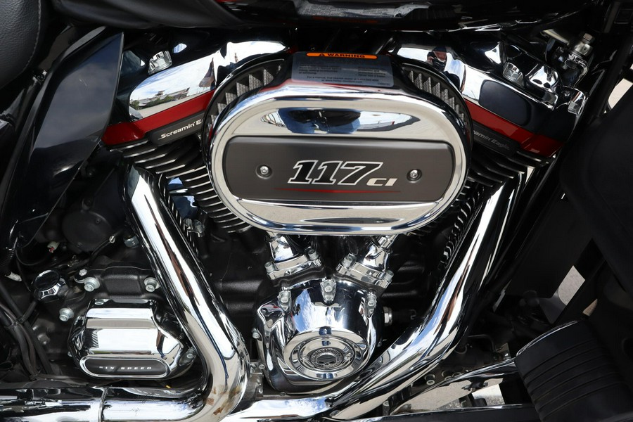 2020 Harley-Davidson CVO Tri Glide FLHTCUTGSE