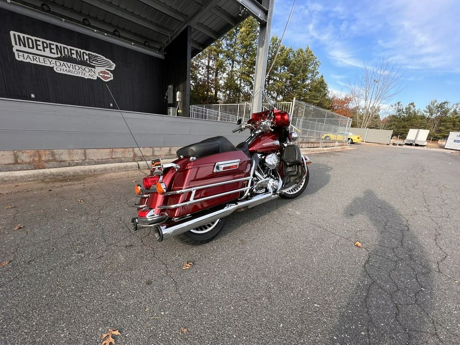 2009 Harley-Davidson® FLHTCU - Ultra Classic® Electra Glide®