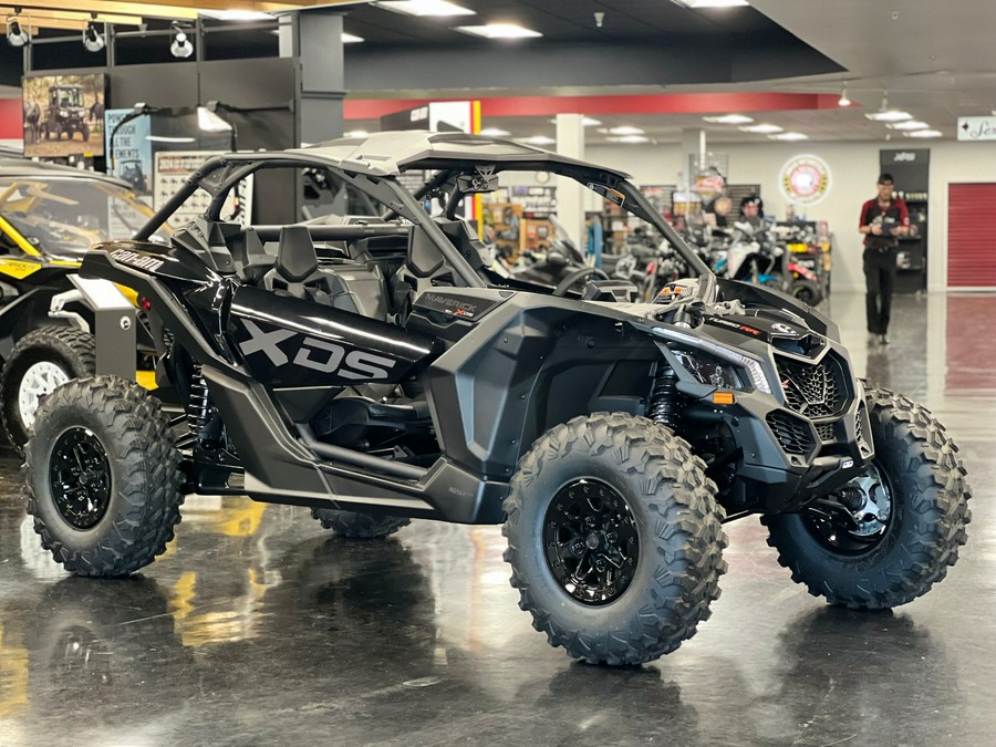 2025 Can-Am Maverick X3 X DS Turbo RR