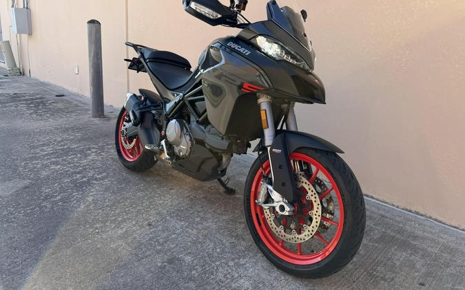 2022 DUCATI MULTISTRADA V2