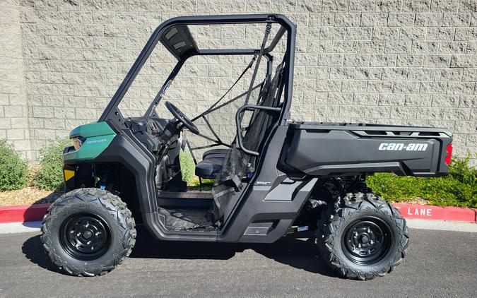2026 Can-Am Defender HD9