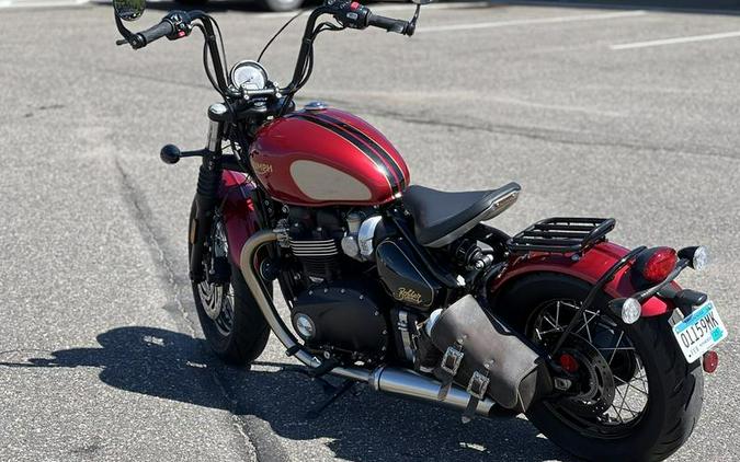 2022 Triumph Bonneville Bobber Gold Line Carnival Red/Sapphire Black