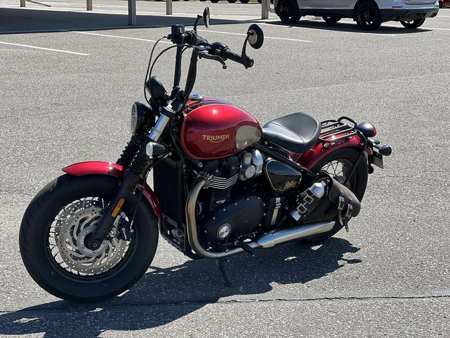 2022 Triumph Bonneville Bobber Gold Line Carnival Red/Sapphire Black