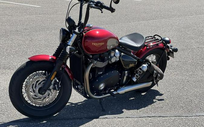 2022 Triumph Bonneville Bobber Gold Line Carnival Red/Sapphire Black