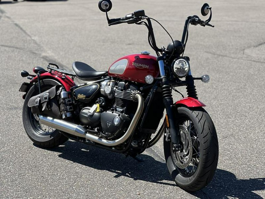 2022 Triumph Bonneville Bobber Gold Line Carnival Red/Sapphire Black