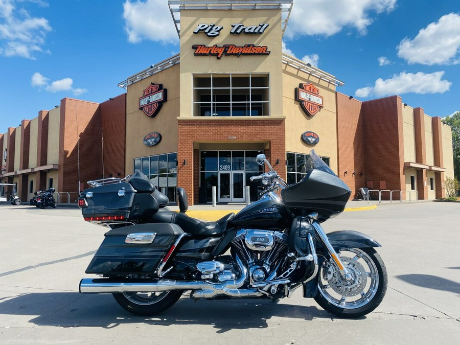 2011 Harley-Davidson CVO Road Glide Ultra FLTRUSE