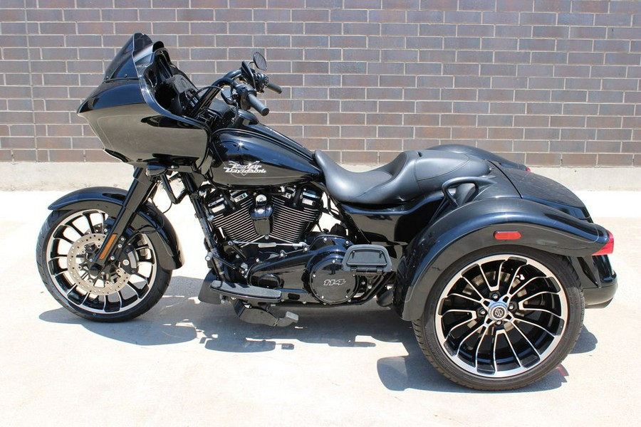 2024 Harley-Davidson® FLTRT - Road Glide® 3