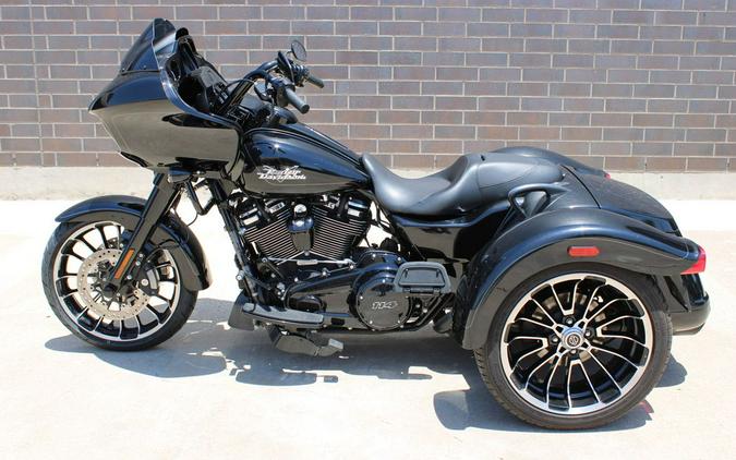 2024 Harley-Davidson® FLTRT - Road Glide® 3