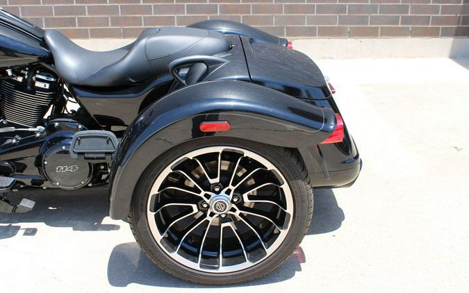 2024 Harley-Davidson® FLTRT - Road Glide® 3