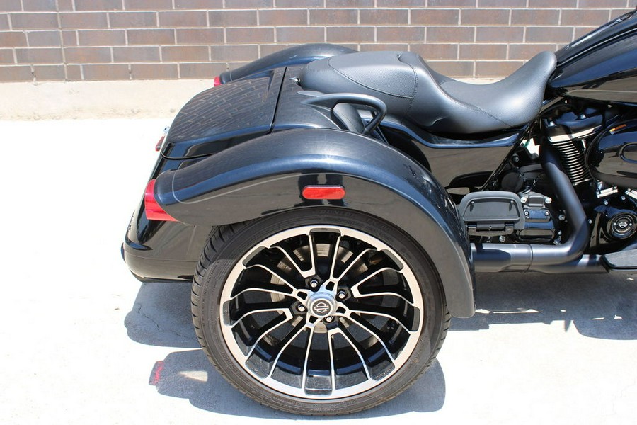 2024 Harley-Davidson® FLTRT - Road Glide® 3