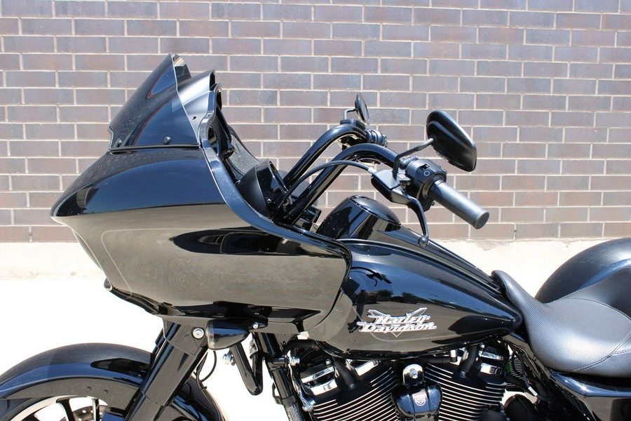 2024 Harley-Davidson® FLTRT - Road Glide® 3