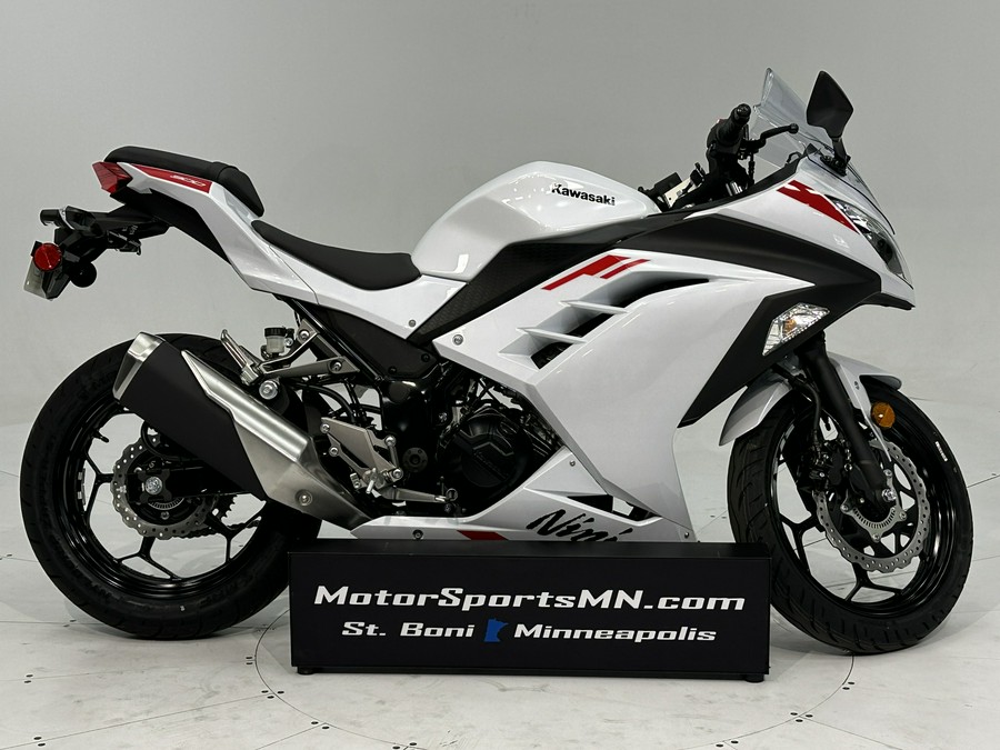 2026 Ninja 300 ABS - Kawasaki