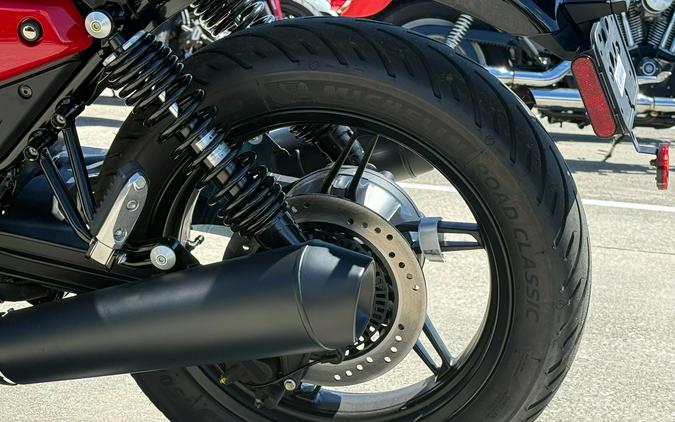 2027 Moto Guzzi V7 Sport