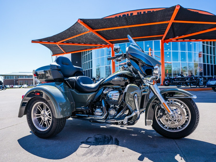 2021 Tri Glide Ultra FLHTCUTG