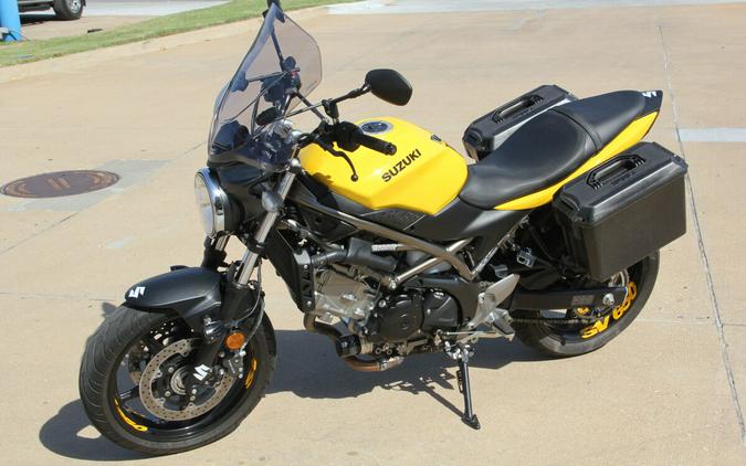 2022 Suzuki SV650M2