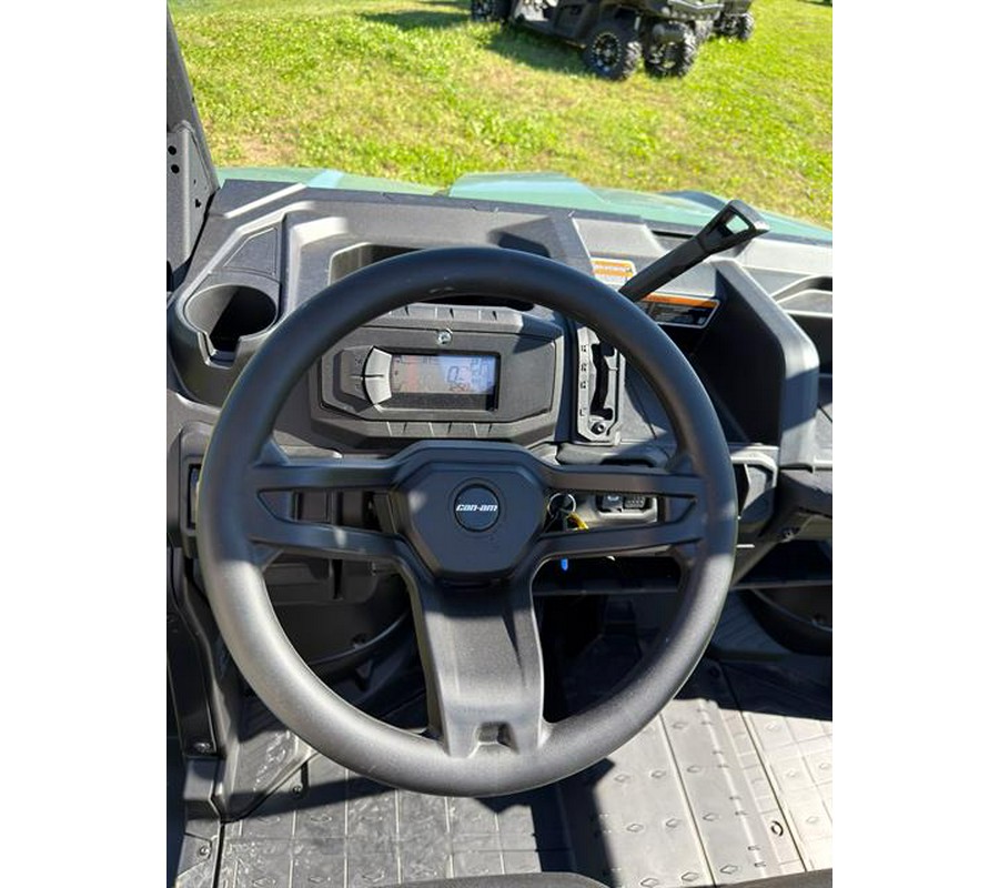 2026 Can-Am Defender DPS HD10