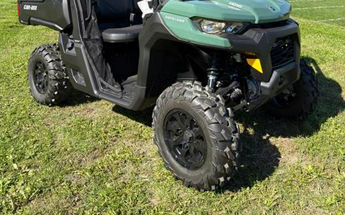2026 Can-Am Defender DPS HD10