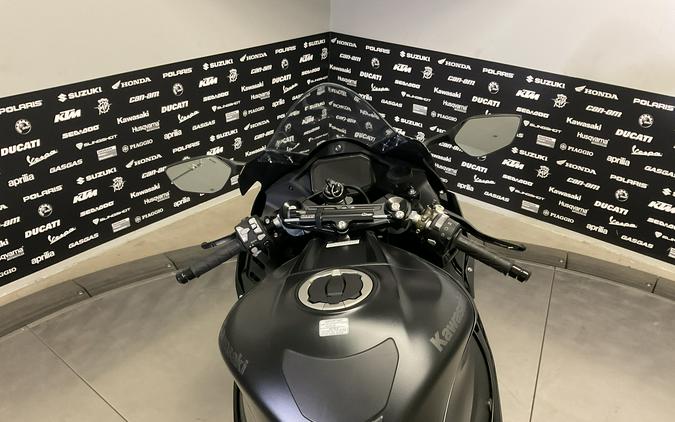 2025 KAWASAKI NINJA ZX-10R - 15867U
