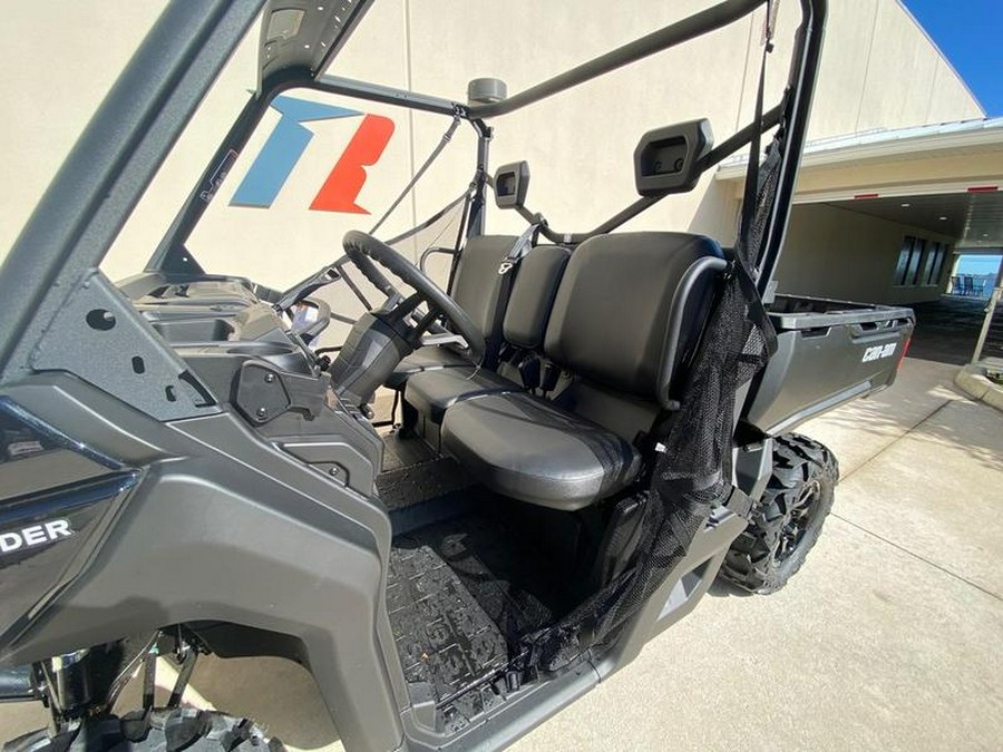 2024 Can-Am® Defender DPS HD9 Timeless Black