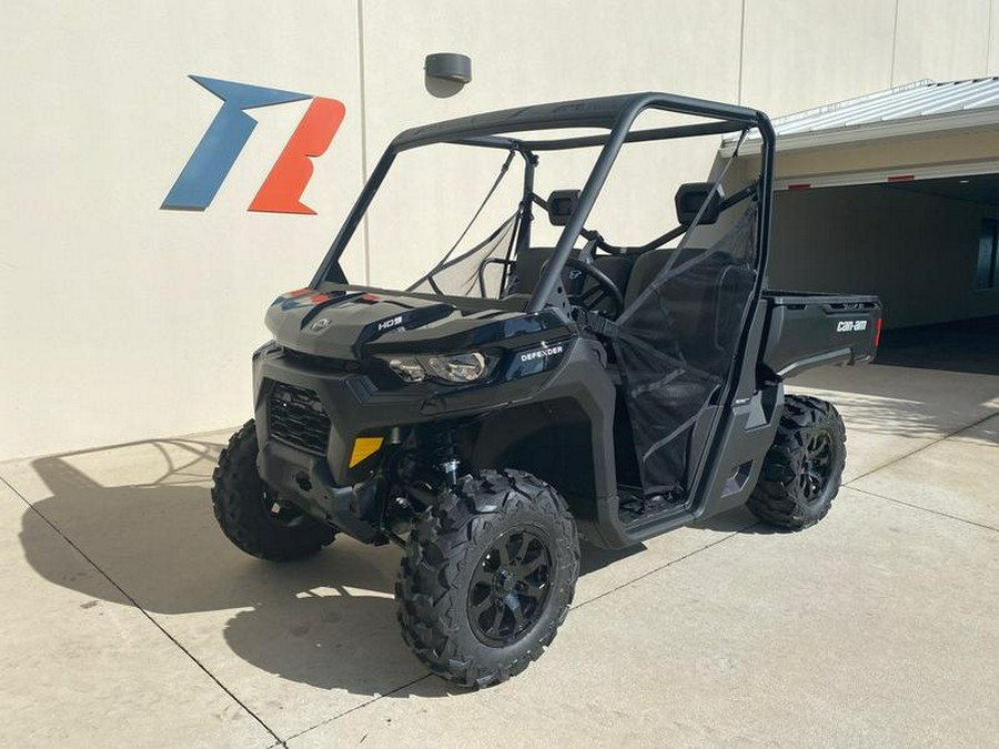 2024 Can-Am® Defender DPS HD9 Timeless Black