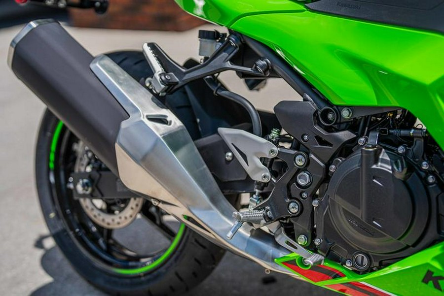 2024 Kawasaki Ninja® 500 KRT Edition SE ABS