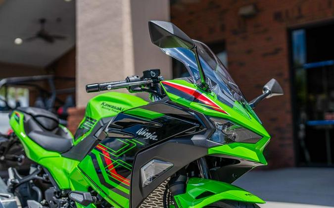 2024 Kawasaki Ninja® 500 KRT Edition SE ABS