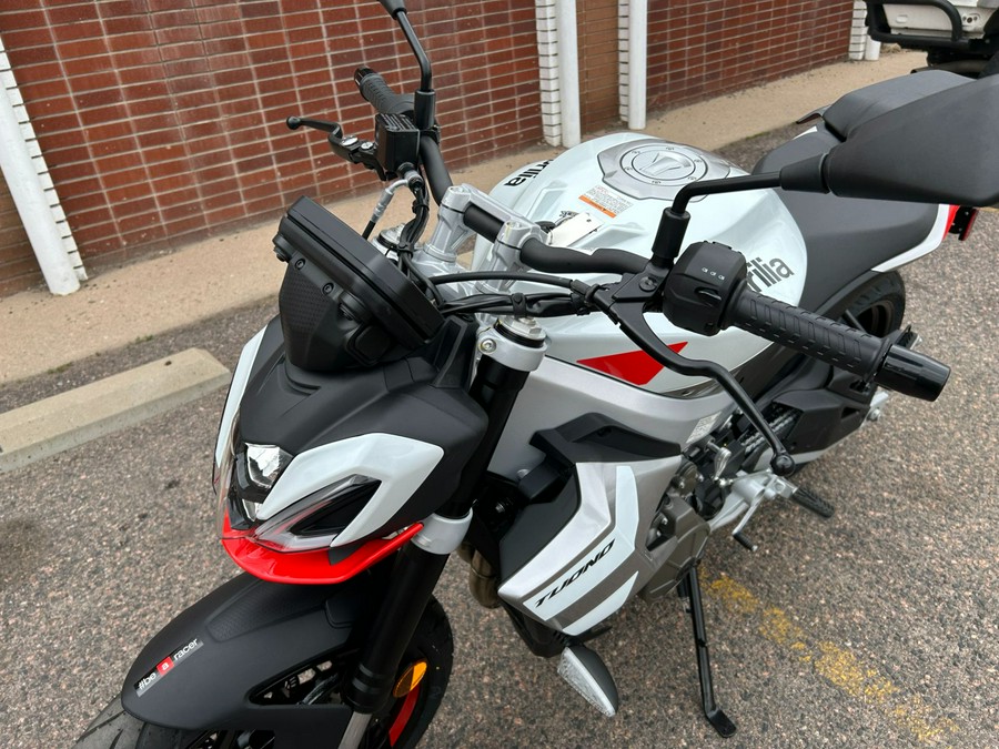 2026 Aprilia Tuono 457
