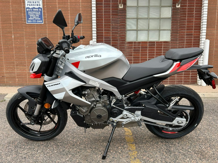 2026 Aprilia Tuono 457