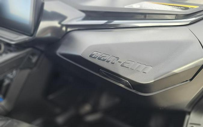 2026 Can-Am® Maverick R MAX X rc With Smart-Shox