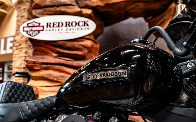 2025 Harley-Davidson Street Bob Cruiser