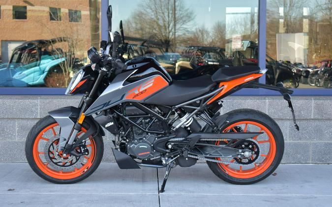 2023 KTM 200 Duke