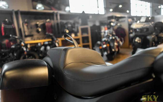 2023 Indian Motorcycle® Springfield® Dark Horse® Black Smoke