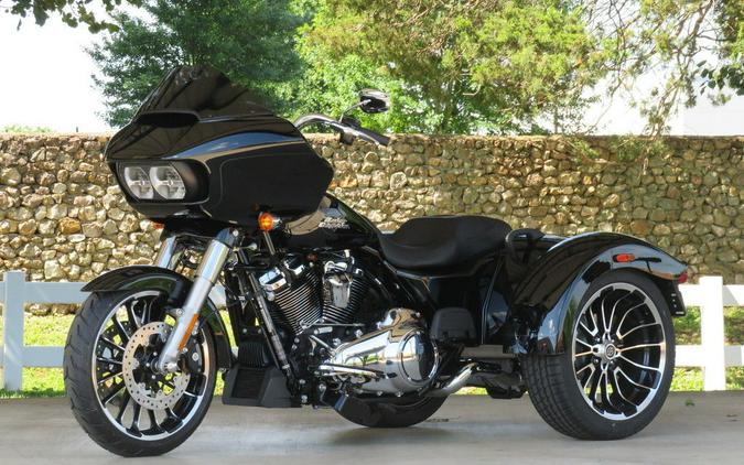 2024 Harley-Davidson® FLTRT - Road Glide® 3