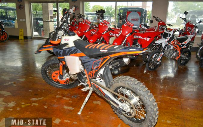 2023 KTM 300 XC