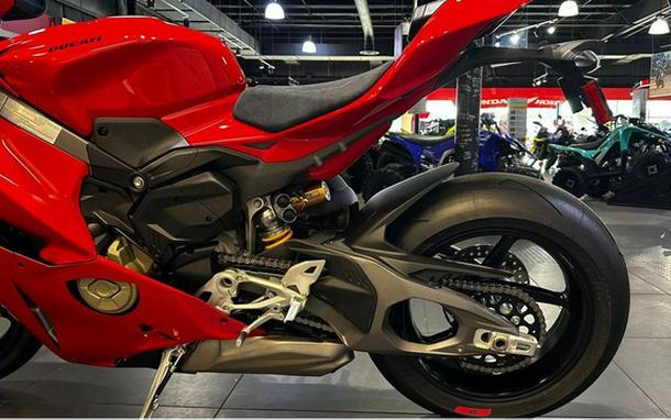 2025 Ducati Panigale V4 S