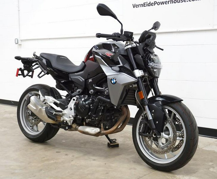 2023 BMW F 900 R Black Storm Metallic