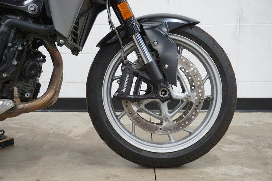 2023 BMW F 900 R Black Storm Metallic