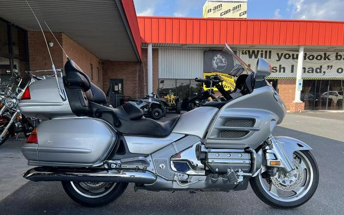 2005 Honda® GL18005