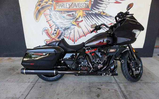 2024 Harley-Davidson CVO™ Road Glide® ST Raven Metallic