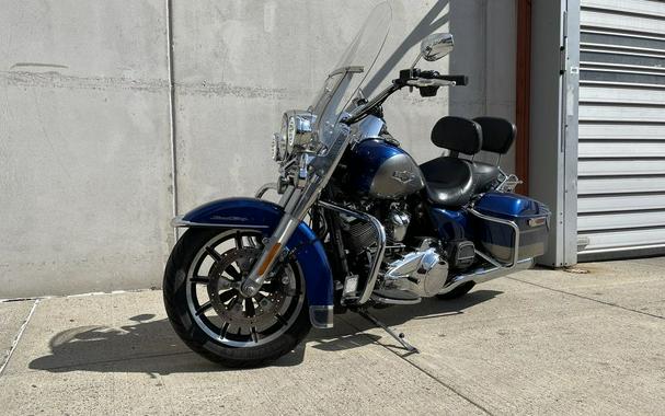 2017 Harley-Davidson® FLHR - Road King®