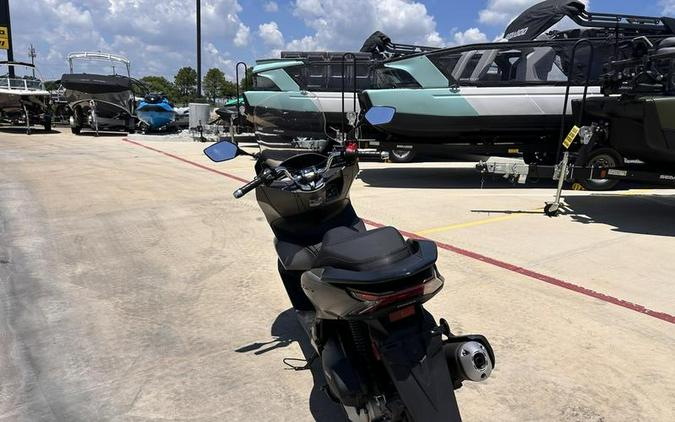 2023 Honda® PCX