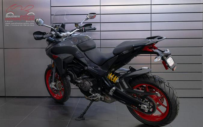 2023 Ducati Multistrada V2 S Thrilling Black & Street Grey