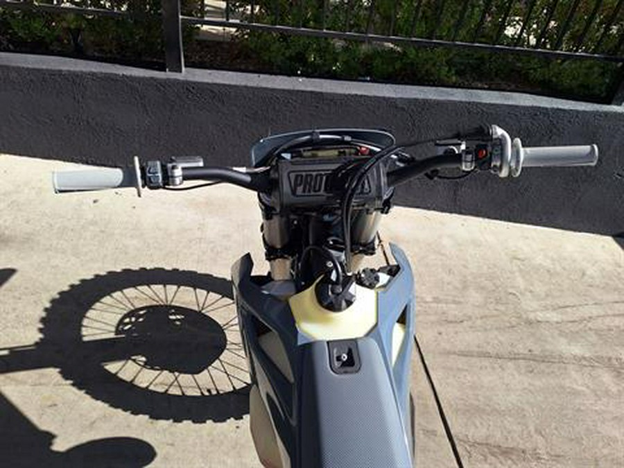 2024 Husqvarna TE 300 Pro