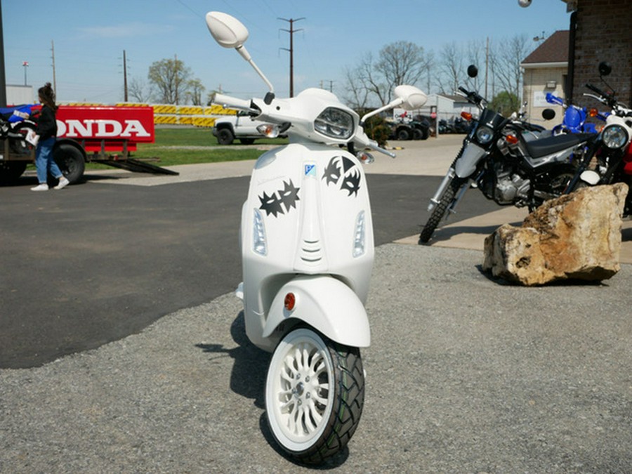 2022 Vespa Sprint 50 - KISS