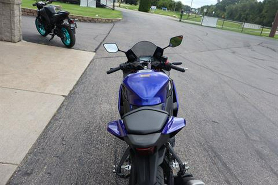 2025 Yamaha YZF-R3