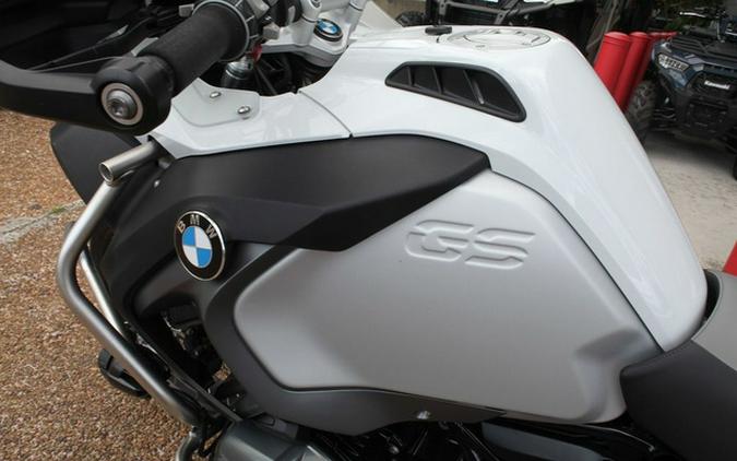 2017 BMW R 1200 GS Adventure Premium Low Suspension Light W
